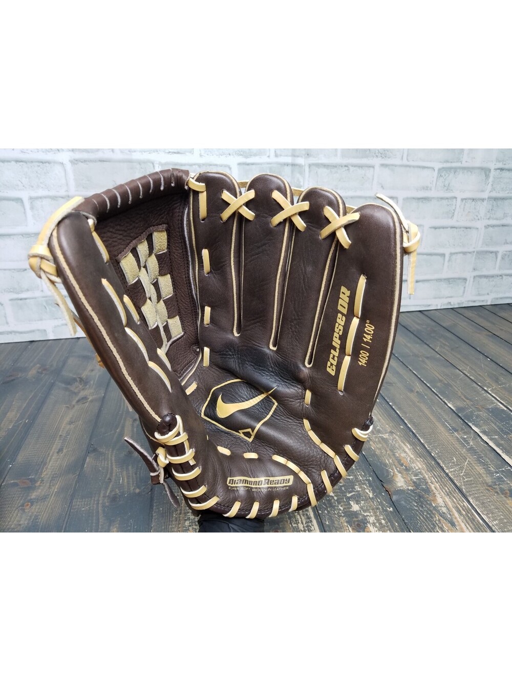 Nike Diamond Ready Eclipse DR 14.00" 1400 Baseball Glove Right Hand Throw RHT